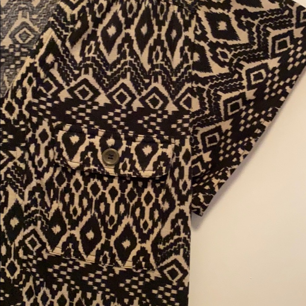 Patterned Jumpsuit - Picture 3 of 6